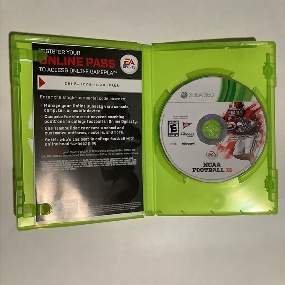 NCAA Football 12 for Xbox 360 - Green Case - Picture 3 of 3